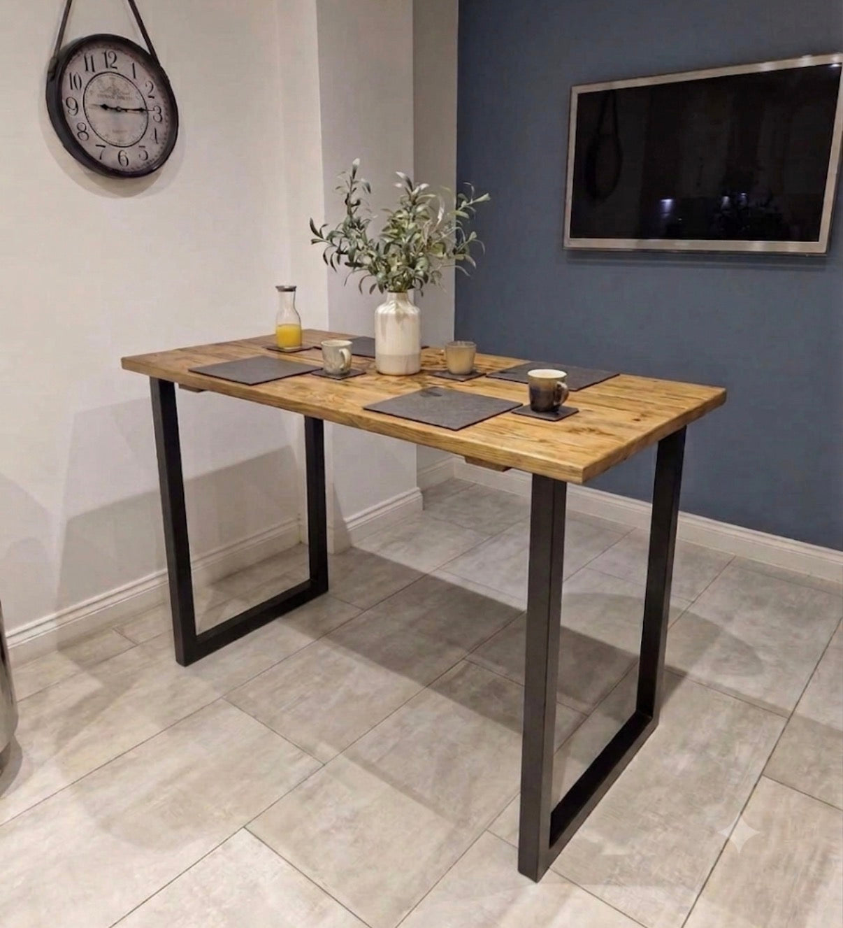 Breakfast Bar